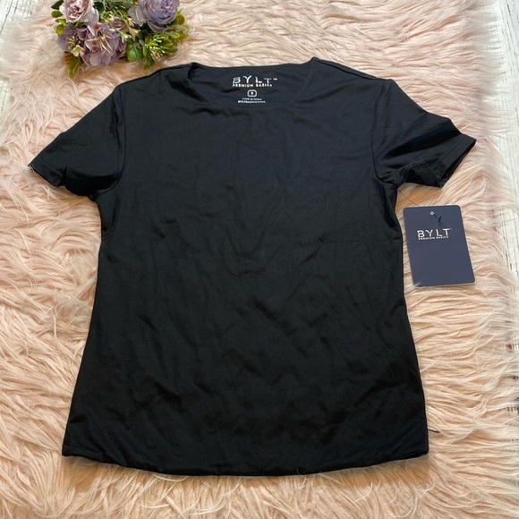 NWT BYLT Premium Basics Contour Short Sleeve Top in Black sz S - Picture 2 of 11